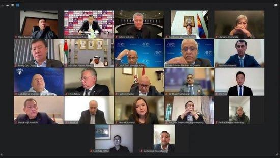 《浴火之路》：肖央赵丽颖刘烨爆裂打拐 2024-09-29 由五百执导，赵丽颖、肖央、刘烨主演的《浴火之路》是一部以打拐为题材的动作犯罪电影。
