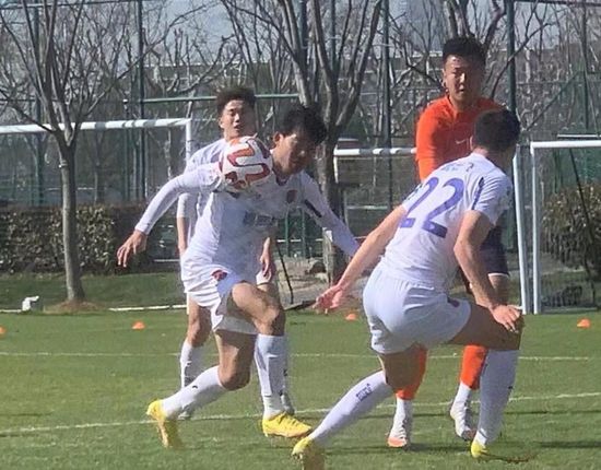 格伦·克洛斯、莎拉·保罗森、泰亚娜·泰勒、金·卡戴珊、妮.搜索-电影网 消息 首页 新闻 视频 大片 影库 CCTV6 VIP影院 全部 电影 电视剧 影人 视频 图片 新闻 更新时间 所有 1小时内 今日内 1周内 1个月内 从资讯频道搜索 结果 14711 条 历代最高最高金额！